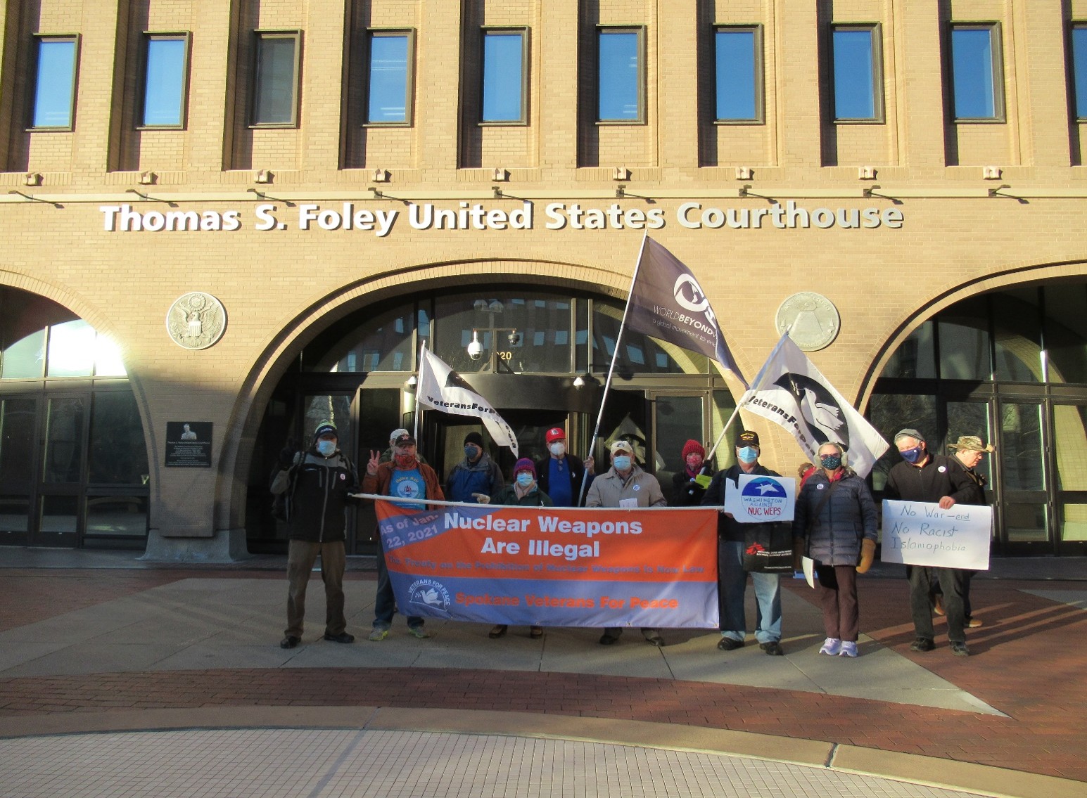 Jan Protest Nuclear Weapons Federal Courthouse